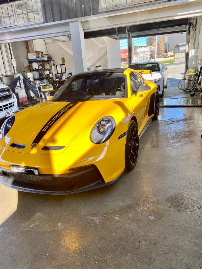 Yellow Porsche 911 GT3 at Shah Sparkle